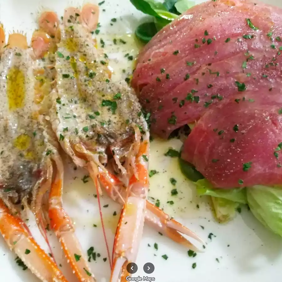ristorante-di-pesce-scampi-crudi
